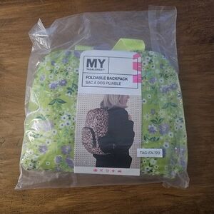 MYTAGALONGS Green Floral Backpack